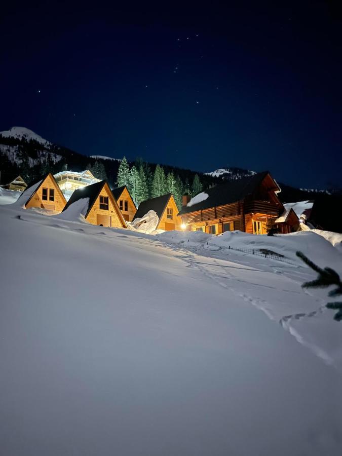 Villa Route Rugove Peja Exteriör bild