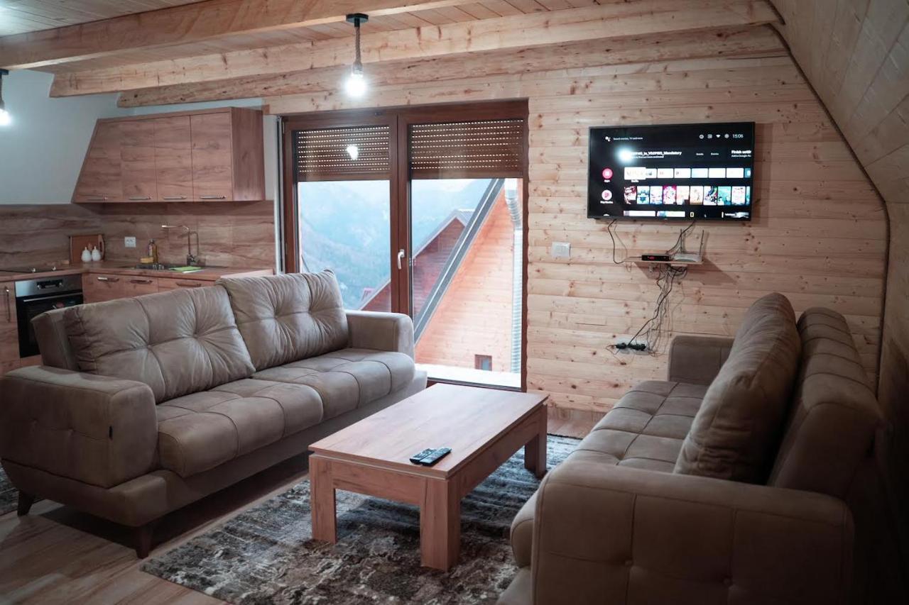 Villa Route Rugove Peja Exteriör bild
