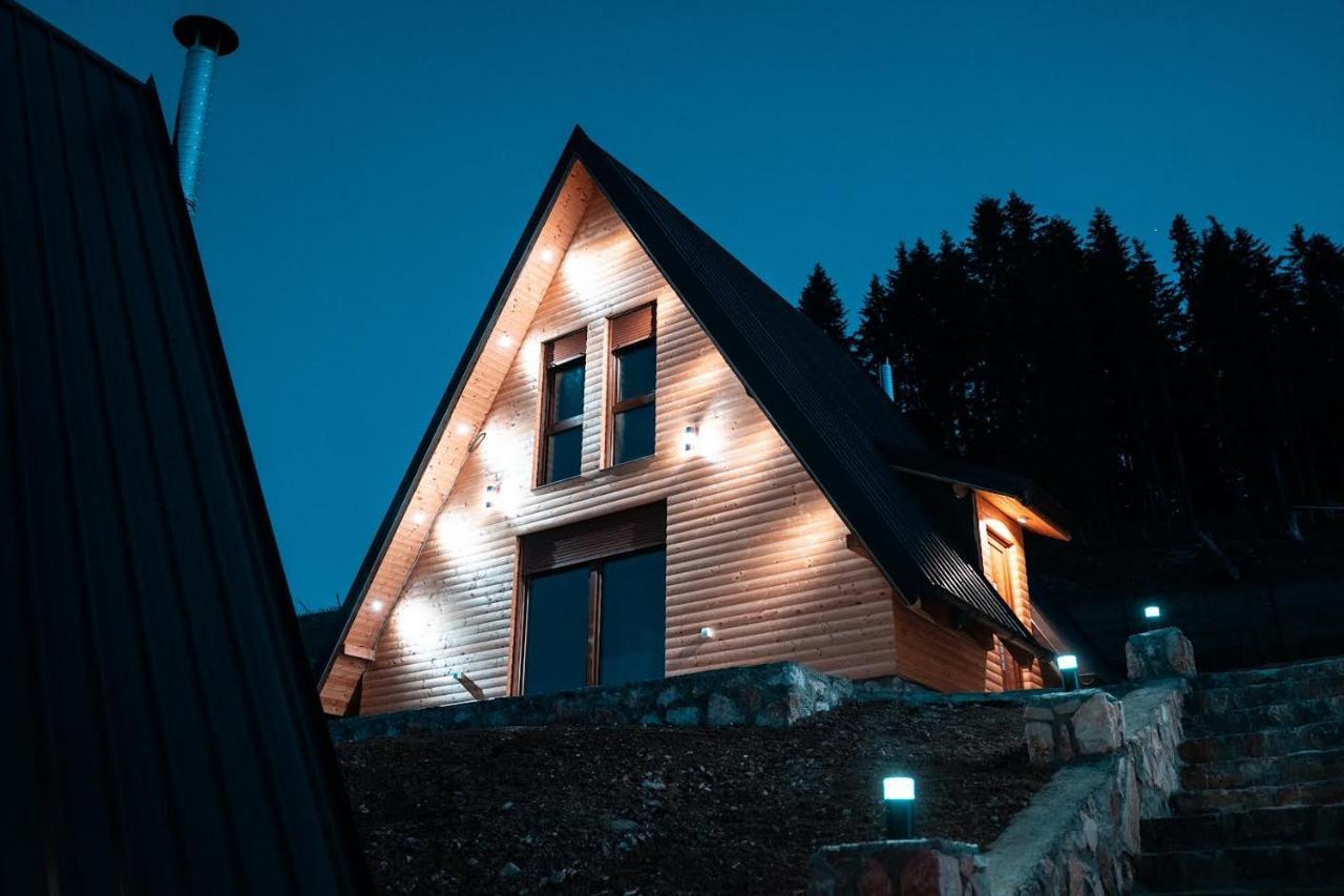 Villa Route Rugove Peja Exteriör bild