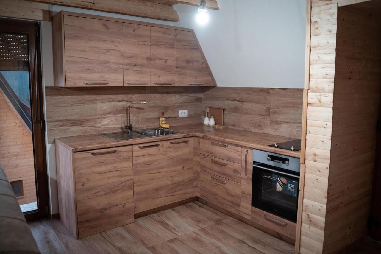 Villa Route Rugove Peja Exteriör bild