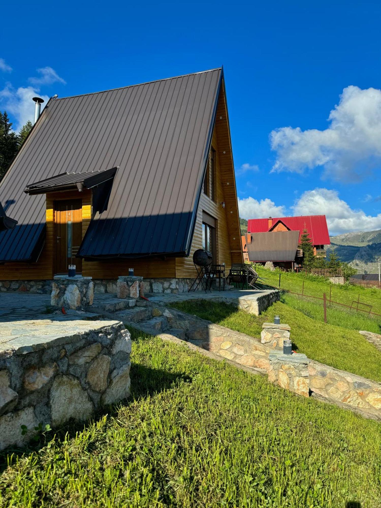 Villa Route Rugove Peja Exteriör bild