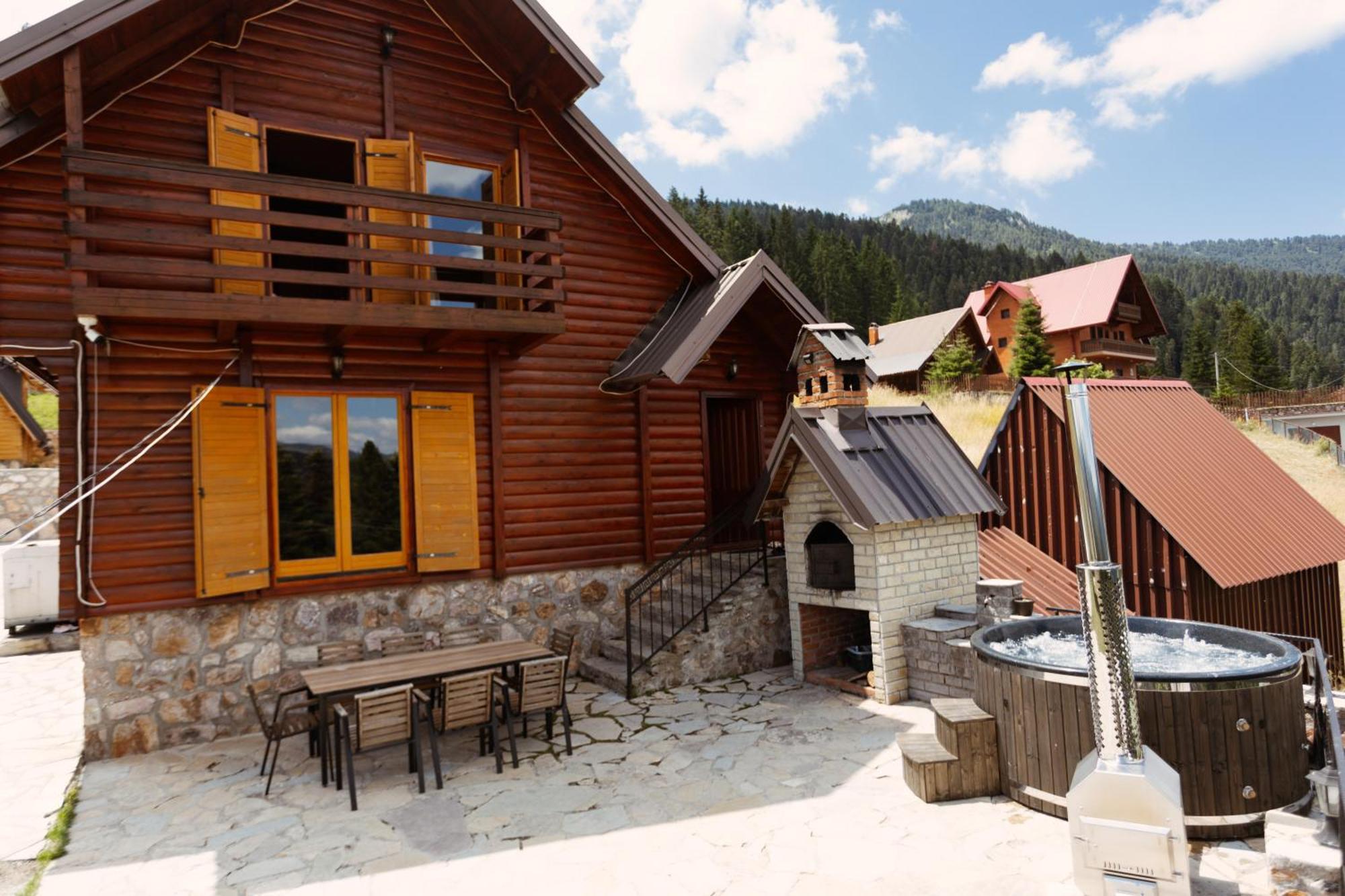 Villa Route Rugove Peja Rum bild