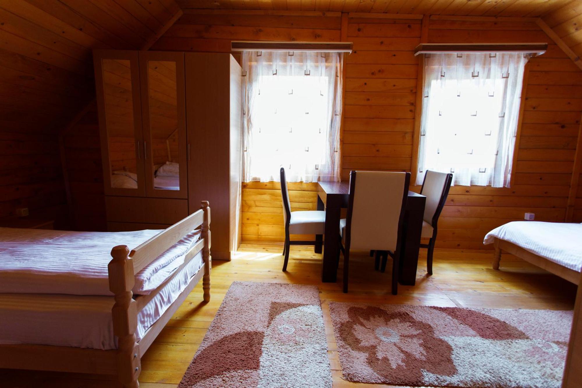 Villa Route Rugove Peja Rum bild
