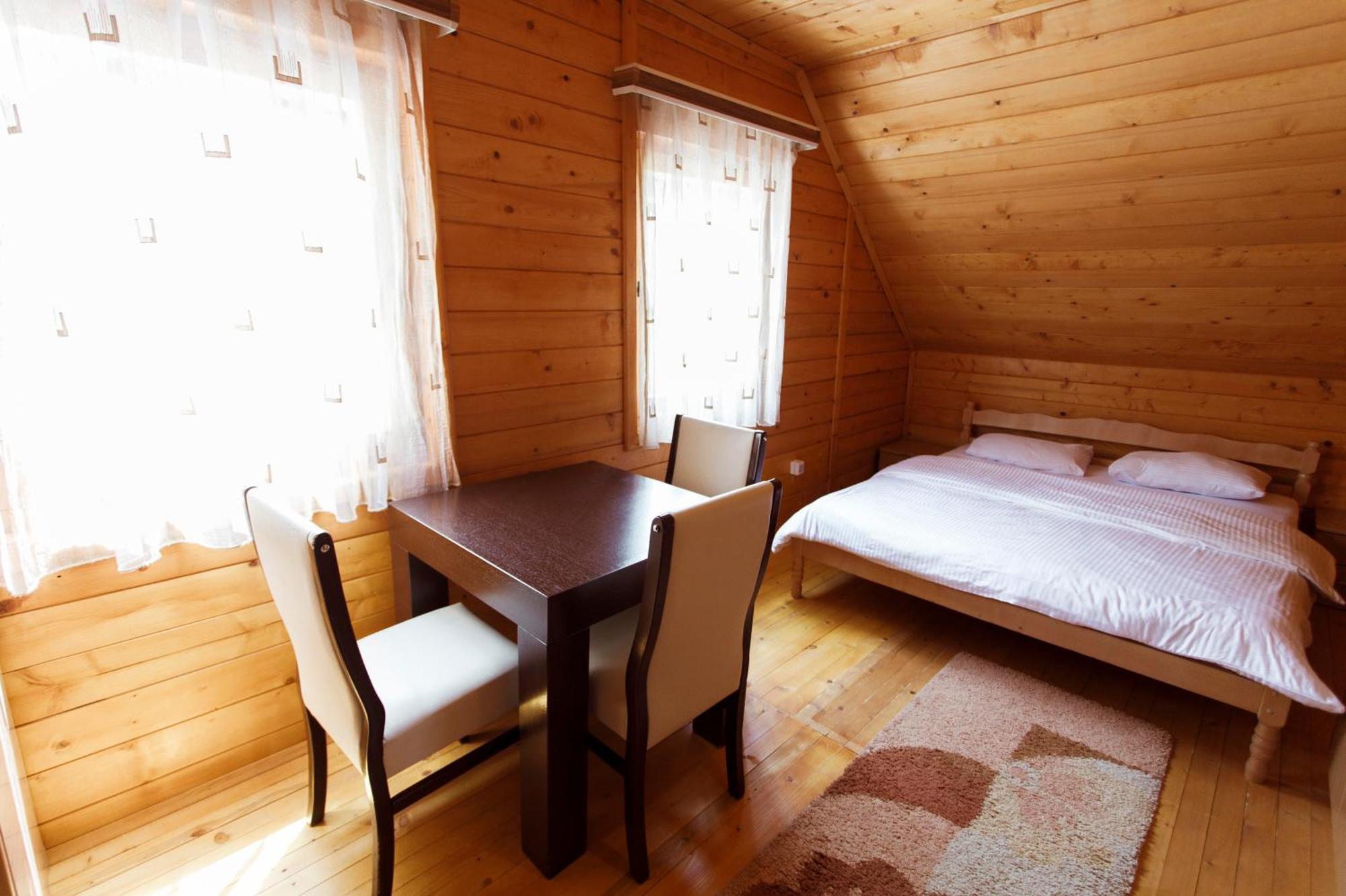 Villa Route Rugove Peja Rum bild